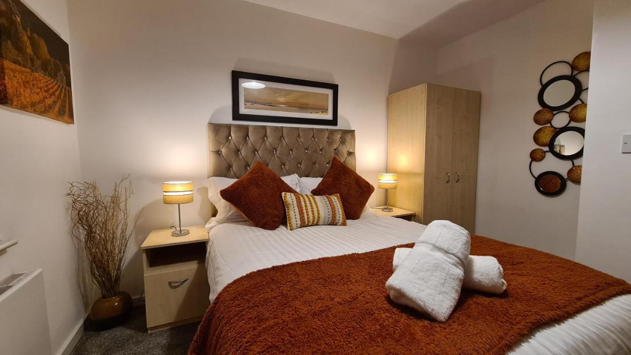Luxury 2 Bed Apt With Free Wi-Fi & Parking Manchester Exterior photo